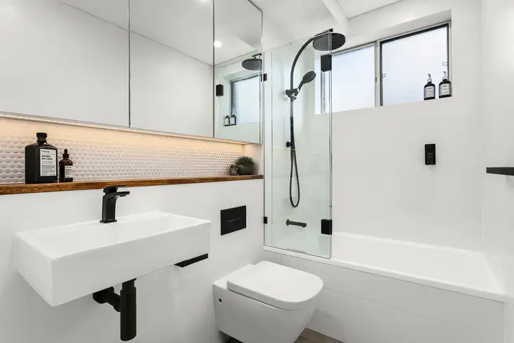 Fourth view of Homely unit listing, 10/15 Clarke Street, Narrabeen NSW 2101