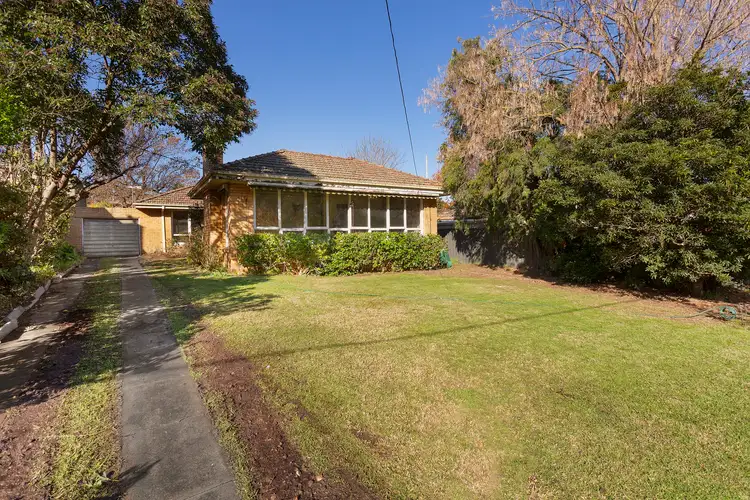 214 Napier Street, Strathmore VIC 3041