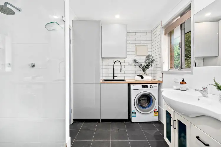 Fifth view of Homely villa listing, 1/6 Mitchell Road, Woonona NSW 2517