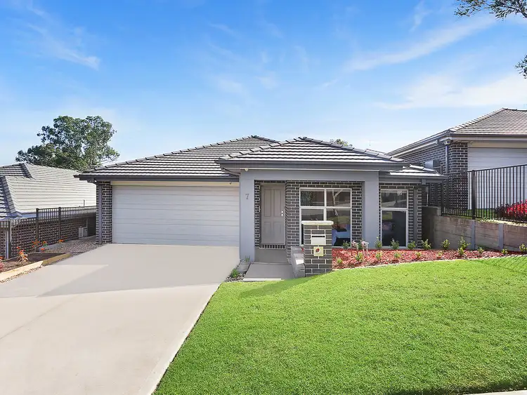 7 Murcutt Street, Ropes Crossing NSW 2760