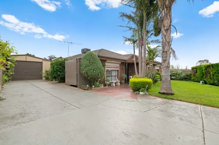 20 Ralph Crescent, Hampton Park VIC 3976