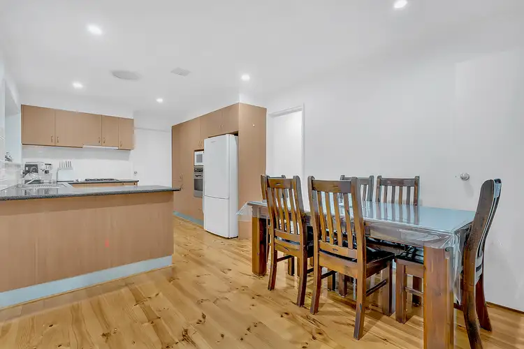 Seventh view of Homely house listing, 22 Bainbridge Close, Craigieburn VIC 3064