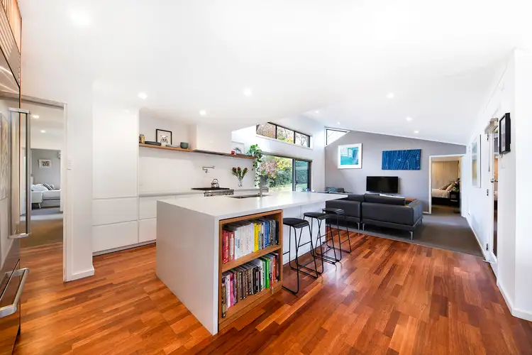 20 Maygar Street, Hughes ACT 2605