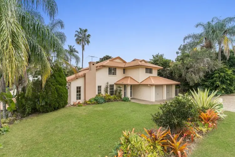 6 Emerald Court, Kenmore QLD 4069