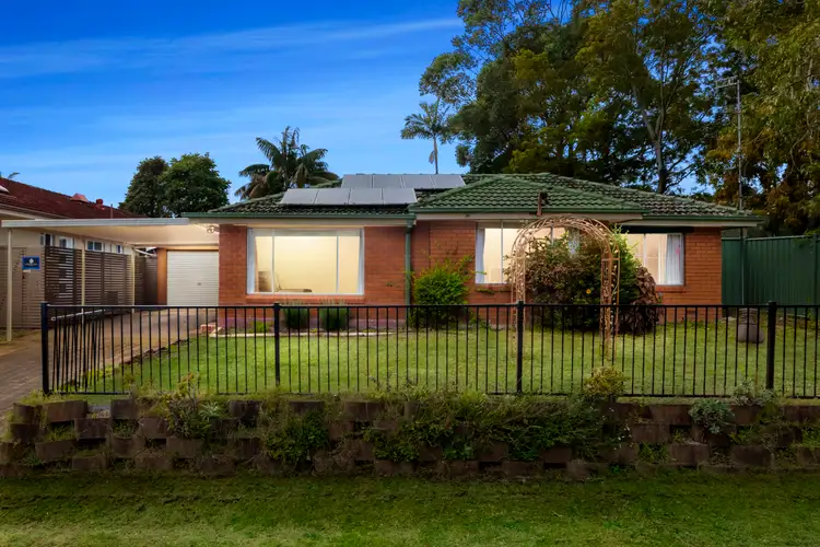 52 Arunta Avenue, Kariong NSW 2250