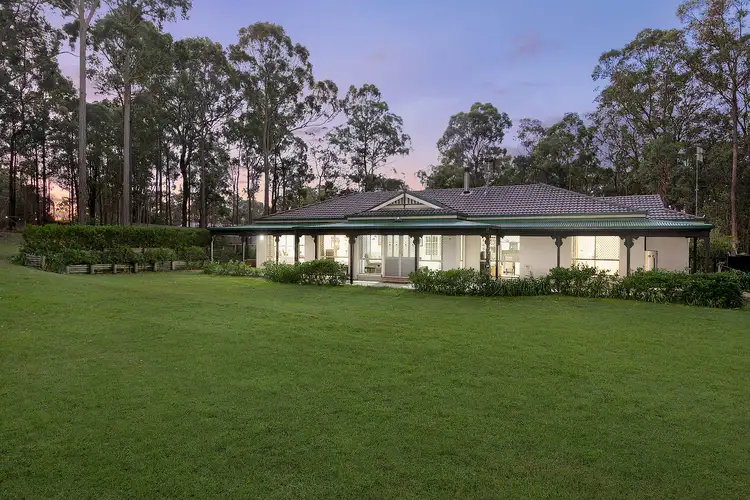 2 Parkridge Drive, Jilliby NSW 2259