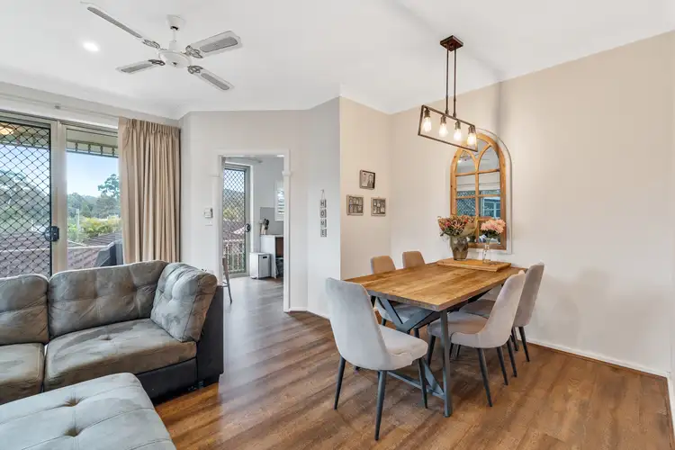 8/12-20 Kinarra Avenue, Wyoming NSW 2250