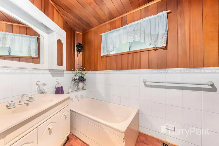 Fifth view of Homely house listing, 76 Bendoran Crescent, Bundoora VIC 3083