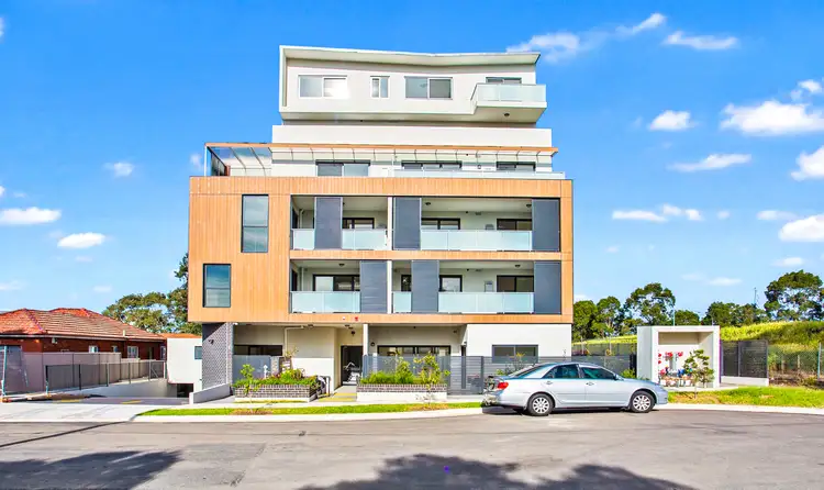 18/18 Rawson Road