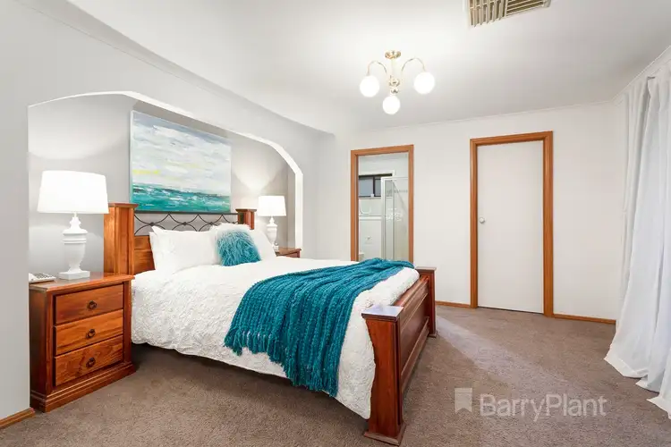 Fifth view of Homely house listing, 7 Newton Court, Watsonia North VIC 3087
