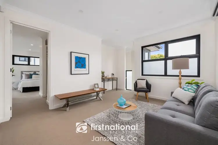 Sixth view of Homely townhouse listing, 1/316 Highbury Road, Mount Waverley VIC 3149