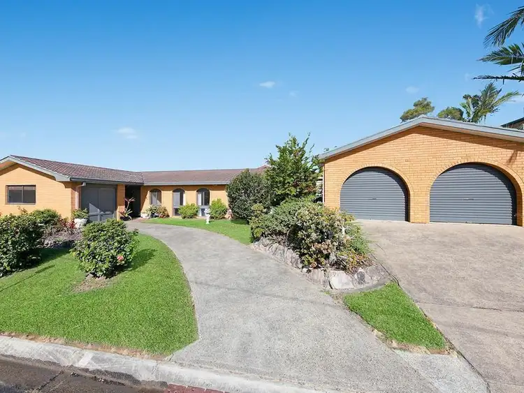 11 Vernon Crescent, Urunga NSW 2455