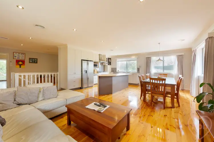 2 Dunlop Street, Hackett ACT 2602
