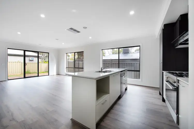 3/5710 Calder Highway, Kangaroo Flat VIC 3555