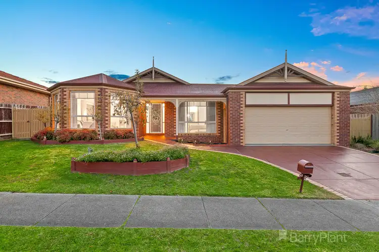 8 Lomandra Court, Narre Warren South VIC 3805