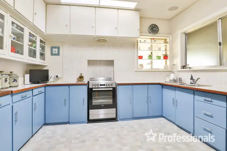 Third view of Homely house listing, 12 Oak Avenue, Mildura VIC 3500