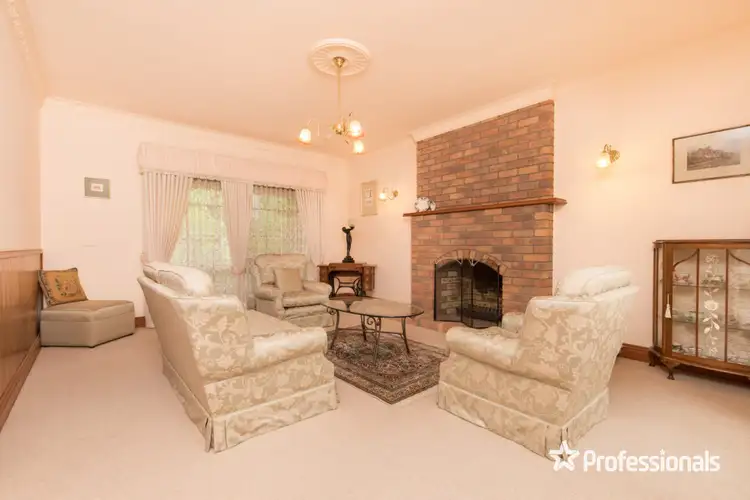 Fifth view of Homely house listing, 7 Jasmine Close, Mildura VIC 3500