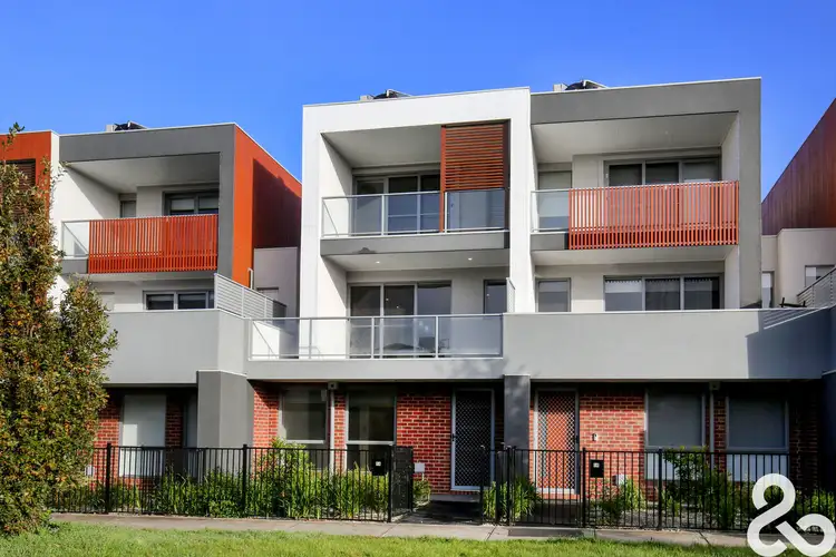 Main view of Homely townhouse listing, 5A Riverside Drive, South Morang VIC 3752