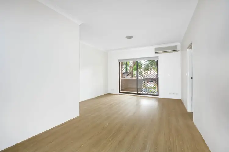 5/40 Hampton Court Road, Carlton NSW 2218