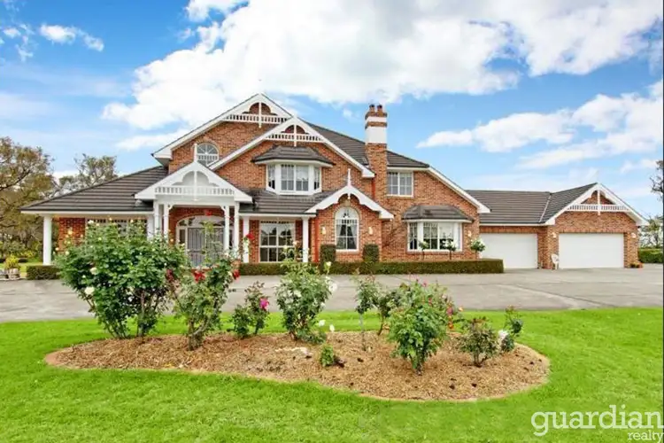 14 Binalong Road, Kenthurst NSW 2156