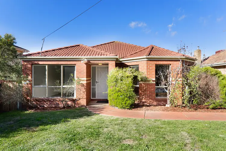 Main view of Homely unit listing, 1/12 Lee Avenue, Mount Waverley VIC 3149