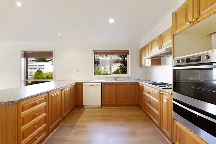 Sixth view of Homely unit listing, 1/12 Lee Avenue, Mount Waverley VIC 3149