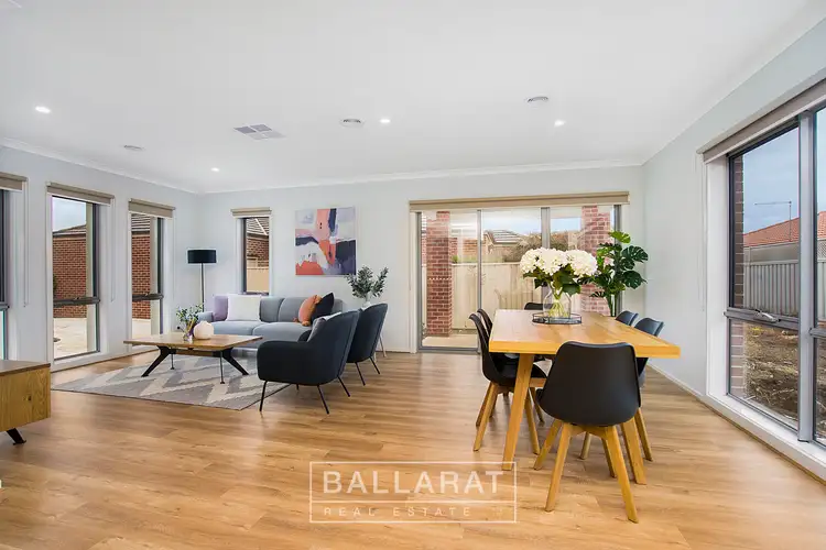 Third view of Homely unit listing, 2/12 Park Street, Wendouree VIC 3355