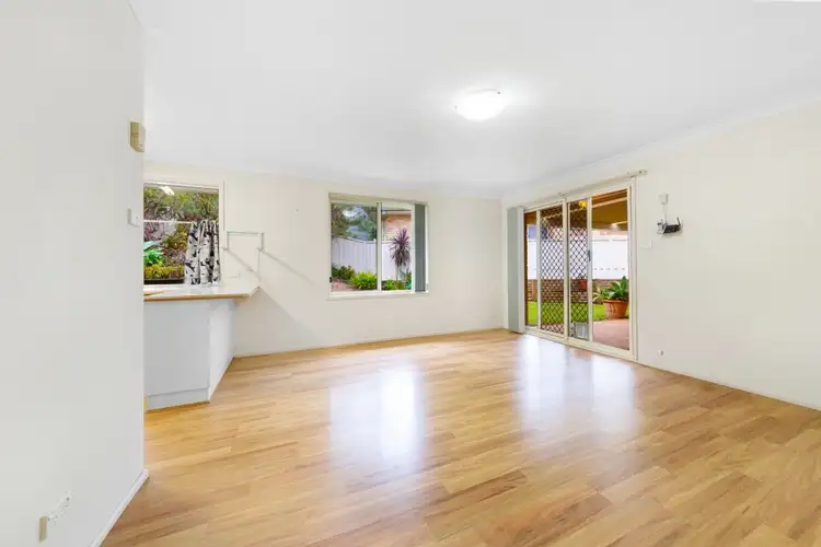 Fourth view of Homely house listing, 1 Finch Place, Point Clare NSW 2250