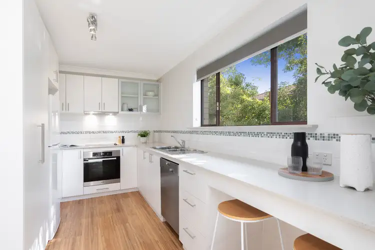 Second view of Homely unit listing, 8/20 Lucinda Street, Taringa QLD 4068