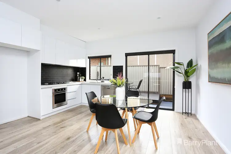 Second view of Homely unit listing, 2/6 Epping Street, Hadfield VIC 3046