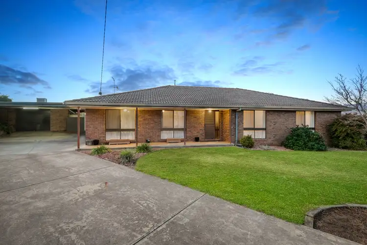 2 Rose Court, Kangaroo Flat VIC 3555