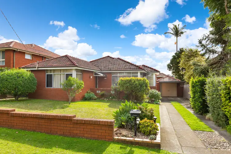 19 Campbell Street, Gymea NSW 2227
