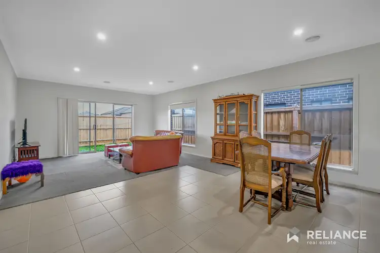 Sixth view of Homely house listing, 8 Ludo Circuit, Truganina VIC 3029
