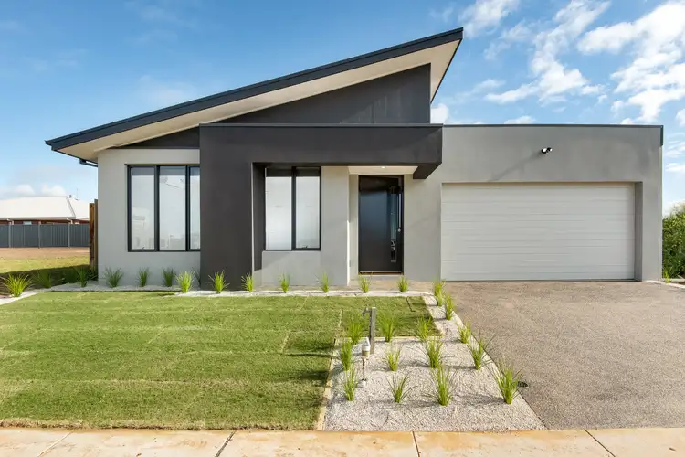 26 Miranda Crescent, St Leonards VIC 3223