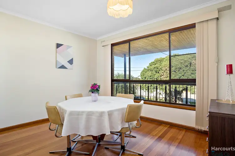 Third view of Homely house listing, 5 Glenhaven Court, Thomastown VIC 3074