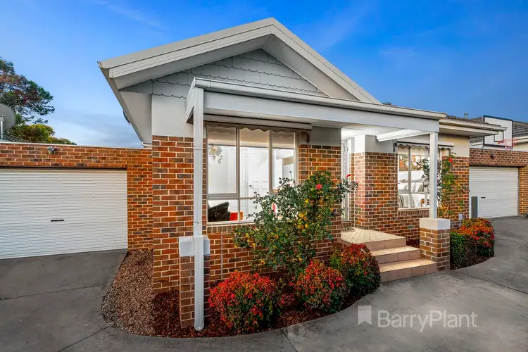 Main view of Homely unit listing, 2/15 Richards Avenue, Watsonia VIC 3087