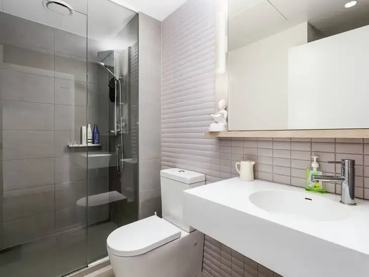 Fifth view of Homely apartment listing, 411/4 Acacia Place, Abbotsford VIC 3067