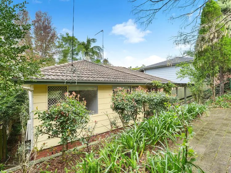 57 Stanley Avenue, Farmborough Heights NSW 2526