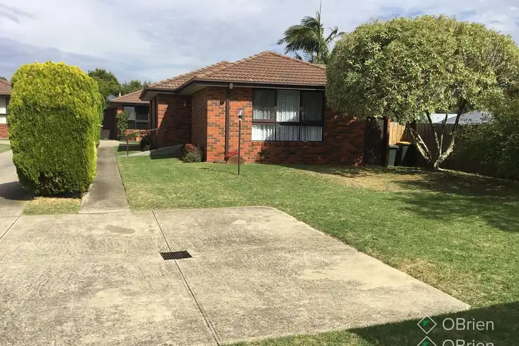 9/33 Cranbourne Road