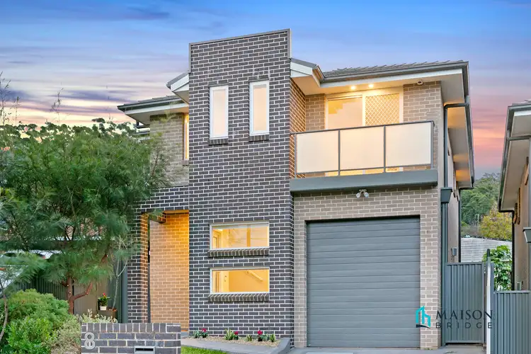 8 Crawford Place, Dundas Valley NSW 2117