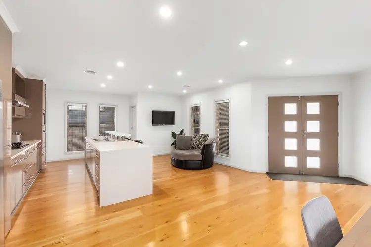 Fifth view of Homely house listing, 8 Altinio Drive, Mount Gambier SA 5290