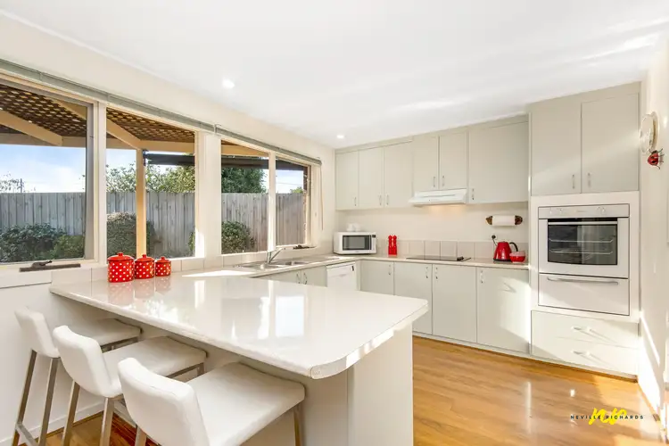 2/15 Carolanne Drive, Drysdale VIC 3222