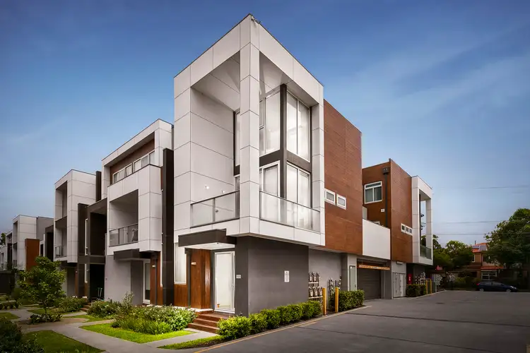 10/5 Hay Street