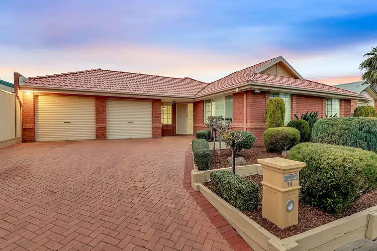14 Dorchester Street, Craigieburn VIC 3064