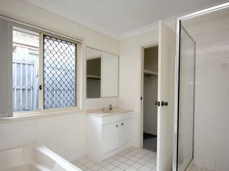 Seventh view of Homely house listing, 20 Myles Court, Boronia Heights QLD 4124