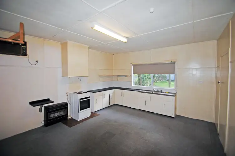 Second view of Homely house listing, 28 Hunter Street, Heywood VIC 3304