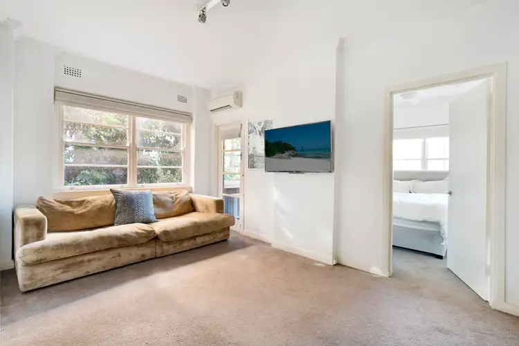 Second view of Homely unit listing, 9/4 Henrietta Street, Double Bay NSW 2028