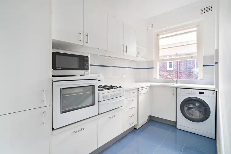 Sixth view of Homely unit listing, 9/4 Henrietta Street, Double Bay NSW 2028