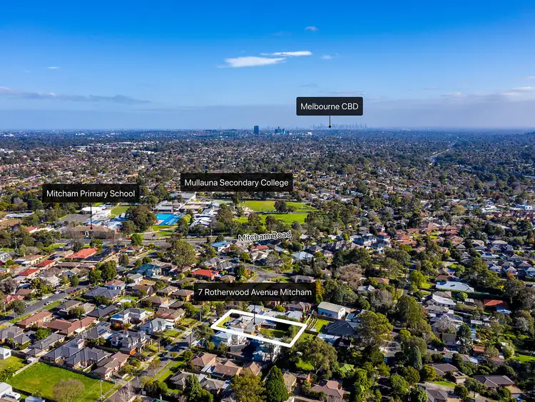 Sixth view of Homely house listing, 7 Rotherwood Avenue, Mitcham VIC 3132