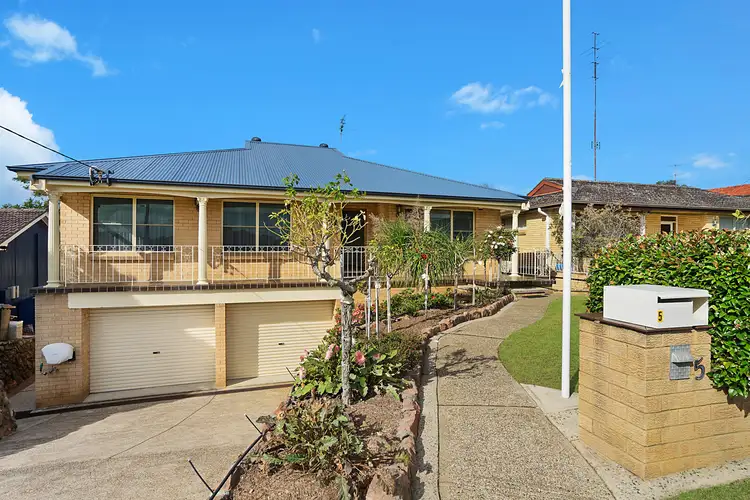 5 Benaud Street, Charlestown NSW 2290